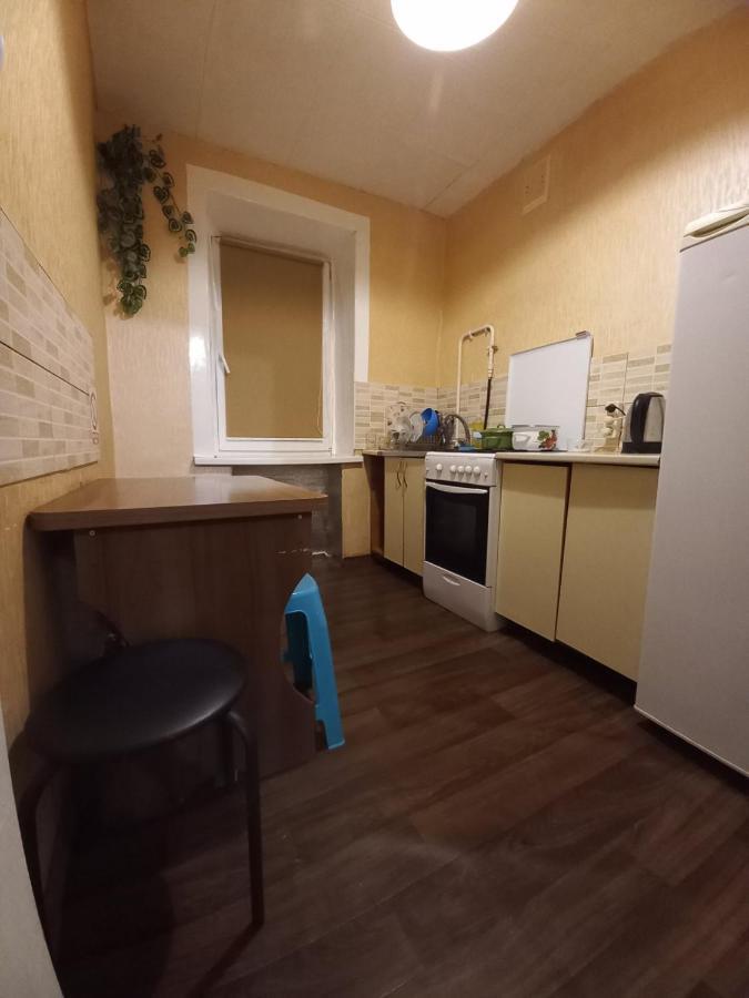 1 Комнатная Квартира Остановка Торговый Центр Cerkasî Exterior foto